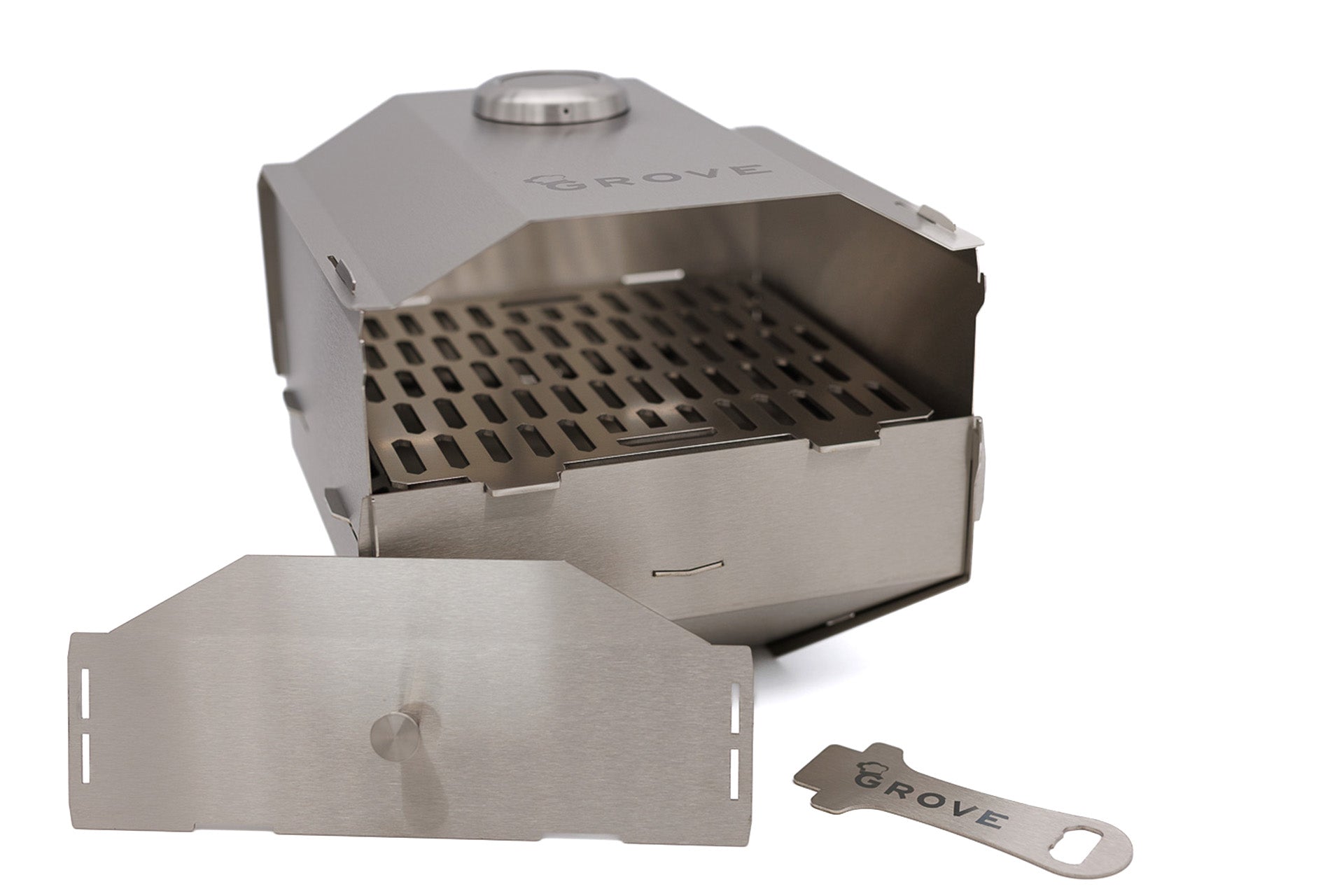 Produktfoto:
Horst der multifunktionale Campingofen in Frontansicht zusammengebaut als Backofen mit offener Ofenklappe